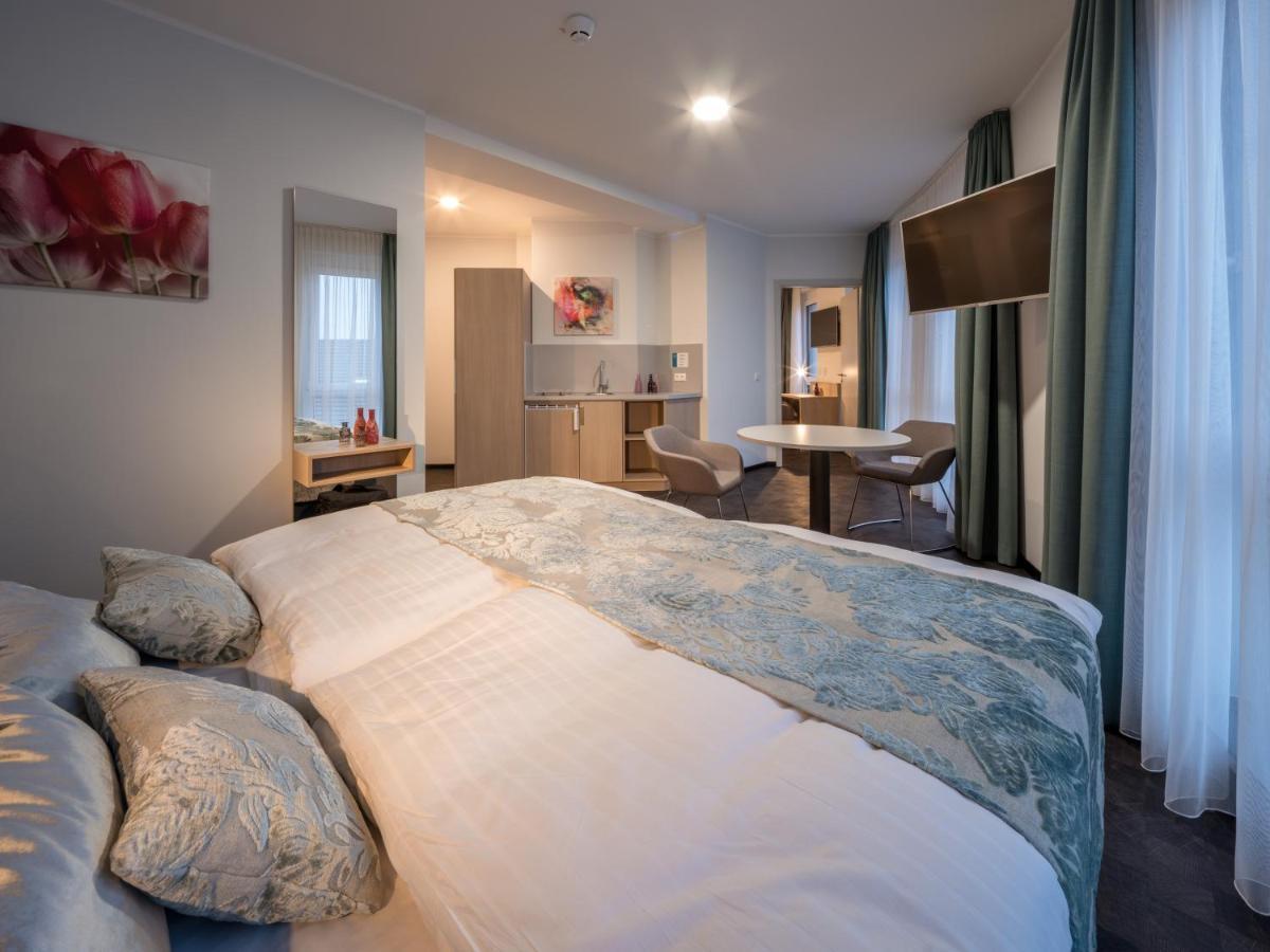 Rs-Hotel - Smart & Modern Hotel Apartments Brühl エクステリア 写真